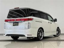 2011 Nissan Elgrand