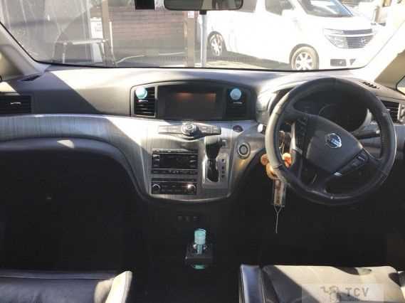 2015 Nissan Elgrand