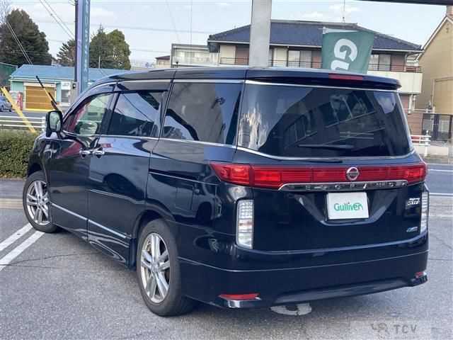 2013 Nissan Elgrand