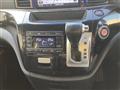 2013 Nissan Elgrand