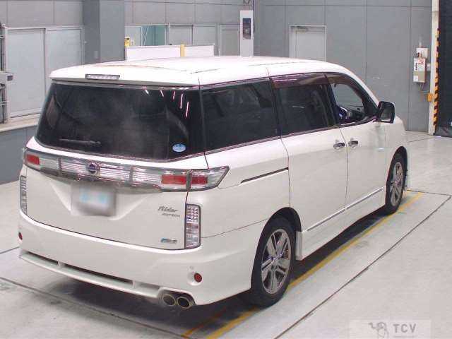 2010 Nissan Elgrand