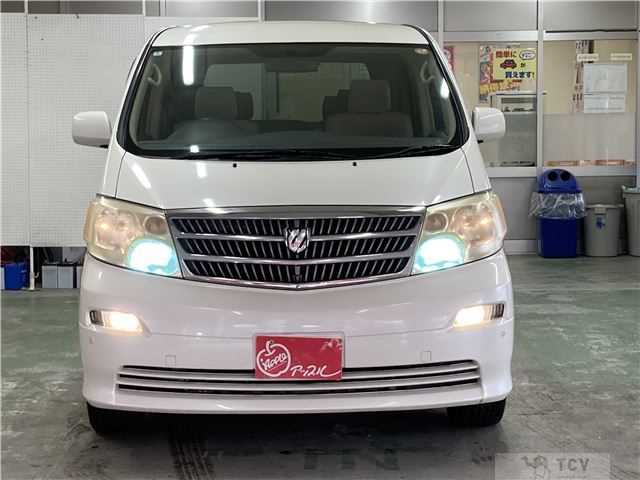 2004 Toyota Alphard