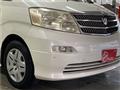 2004 Toyota Alphard