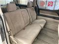 2004 Toyota Alphard