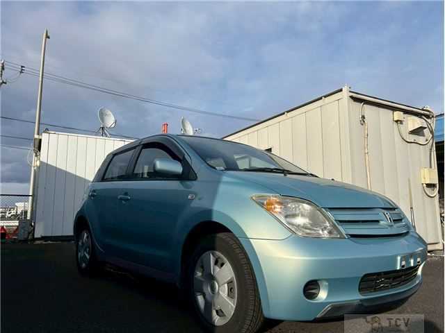 2003 Toyota IST