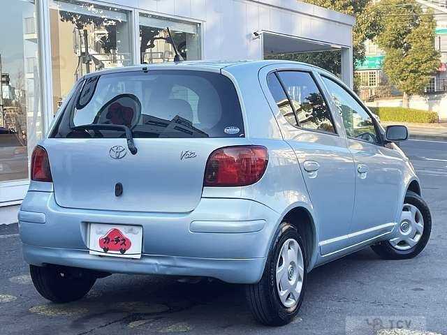 2003 Toyota Vitz
