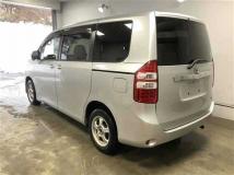 2010 Toyota Noah