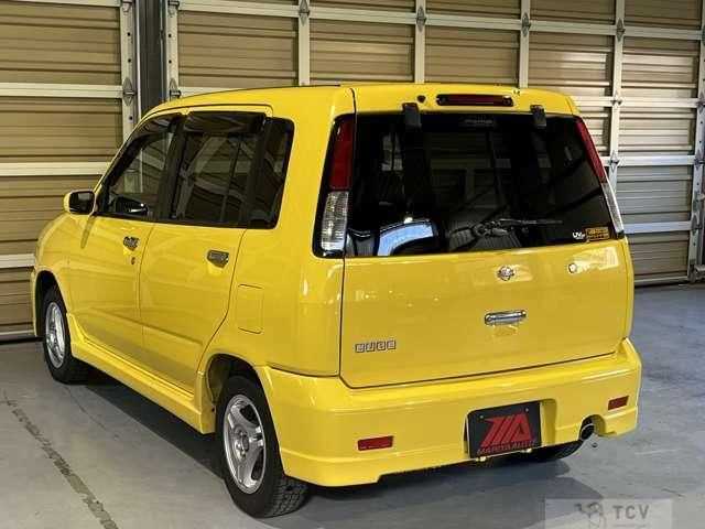 1999 Nissan Cube