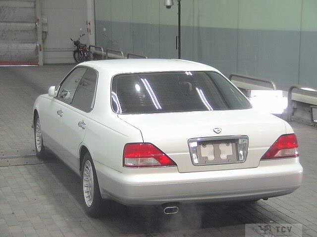 1998 Nissan Cedric