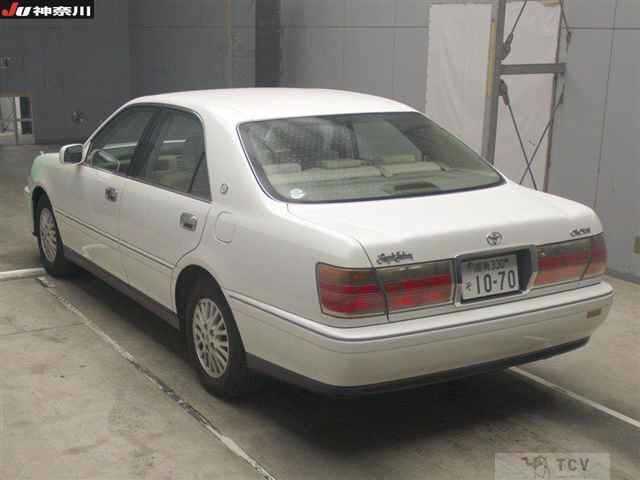 2000 Toyota Crown