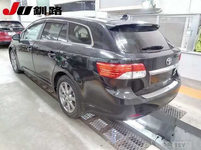 2013 Toyota Avensis Wagon