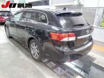 2013 Toyota Avensis Wagon