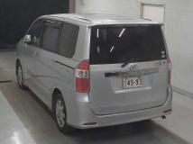 2008 Toyota Noah