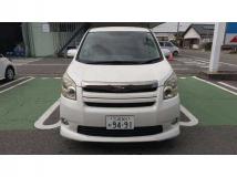 2008 Toyota Noah