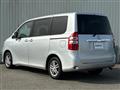 2011 Toyota Noah