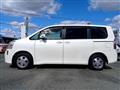2008 Toyota Noah
