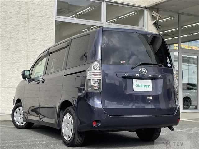 2009 Toyota Voxy