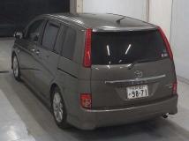 2010 Toyota Isis