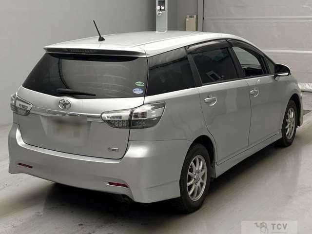 2015 Toyota Wish
