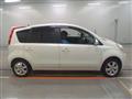 2012 Nissan Note