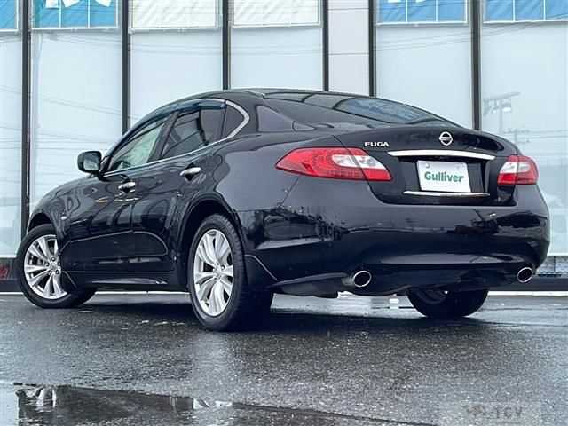 2011 Nissan Fuga
