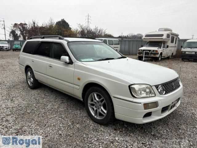 2001 Nissan Stagea