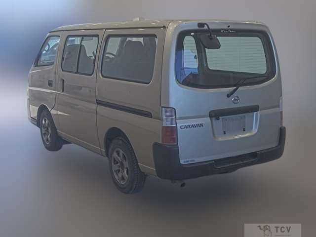2010 Nissan Caravan
