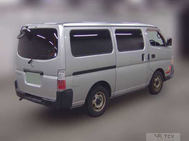 2006 Nissan Caravan
