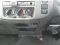 2005 Nissan Caravan