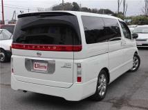 2003 Nissan Elgrand