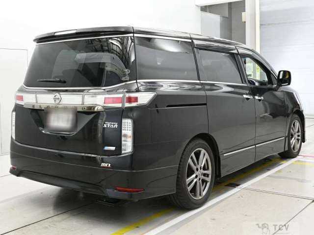 2012 Nissan Elgrand