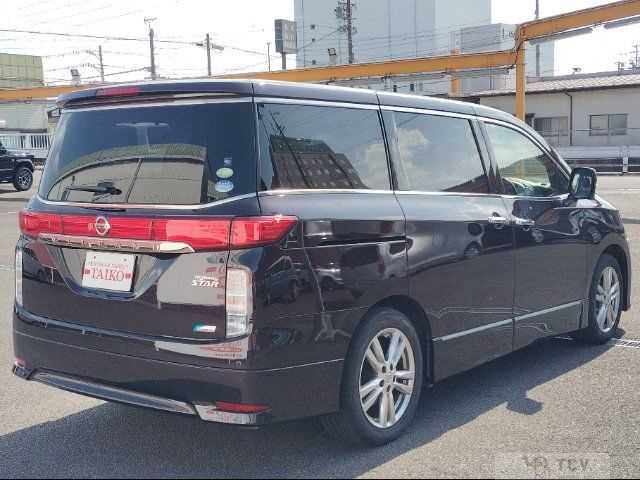 2012 Nissan Elgrand