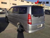 2004 Nissan Serena