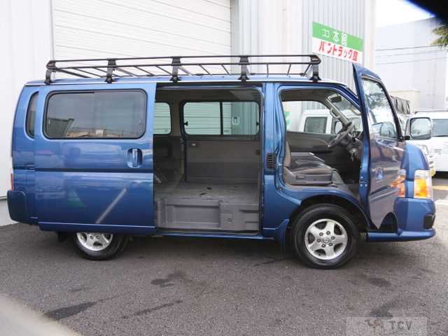 2007 Nissan Caravan Coach