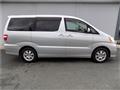 2005 Toyota Alphard