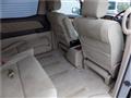 2005 Toyota Alphard