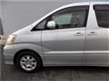 2005 Toyota Alphard