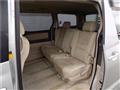 2005 Toyota Alphard