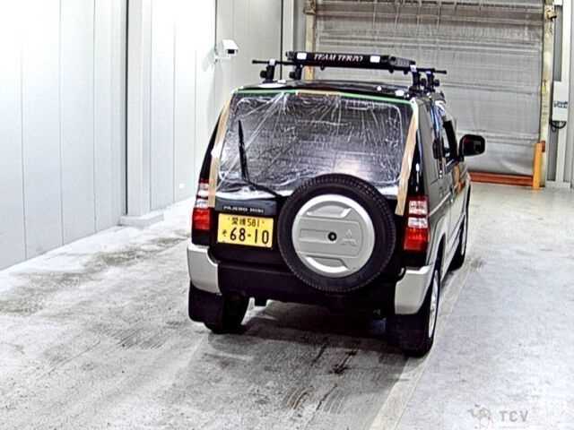 2004 Mitsubishi Pajero Mini