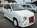 2001 Nissan Cube