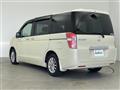 2010 Honda Step WGN