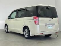 2010 Honda Step WGN