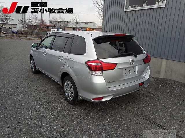 2015 Toyota Corolla Fielder
