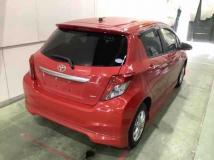 2013 Toyota Vitz