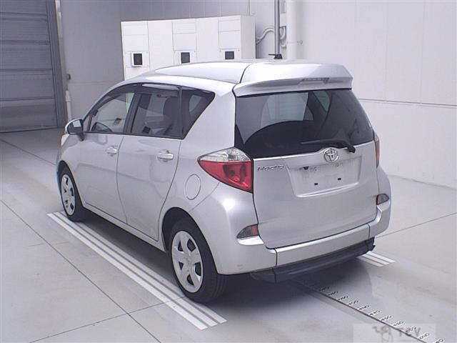 2014 Toyota Ractis