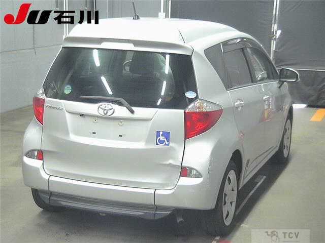 2013 Toyota Ractis