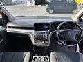 2005 Nissan Elgrand