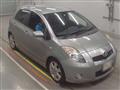2005 Toyota Vitz