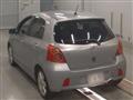 2005 Toyota Vitz