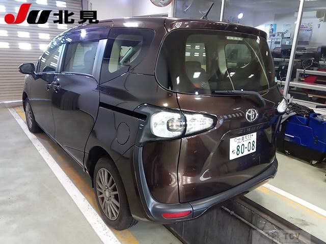 2015 Toyota Sienta